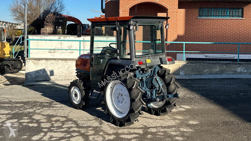 Lantbrukstraktor Kubota KT24 4X4