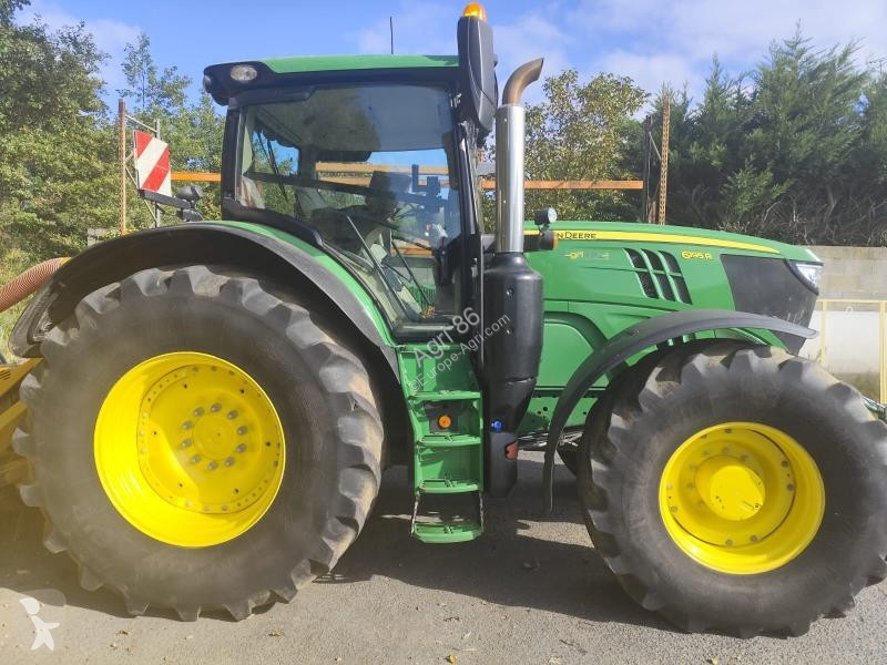 Tracteur agricole John Deere 6195R