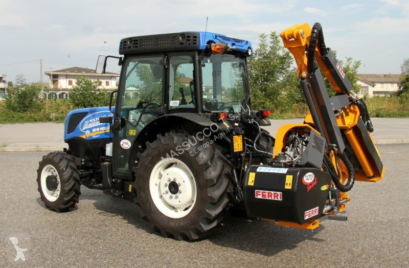 Lantbrukstraktor New Holland T4.100LP