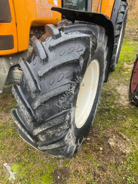 Renault 825RZ tractor