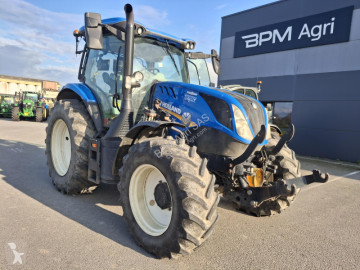 Lantbrukstraktor New Holland