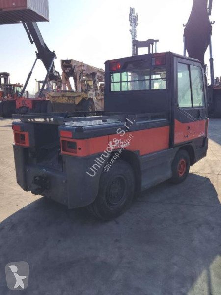 Lantbrukstraktor Linde P250