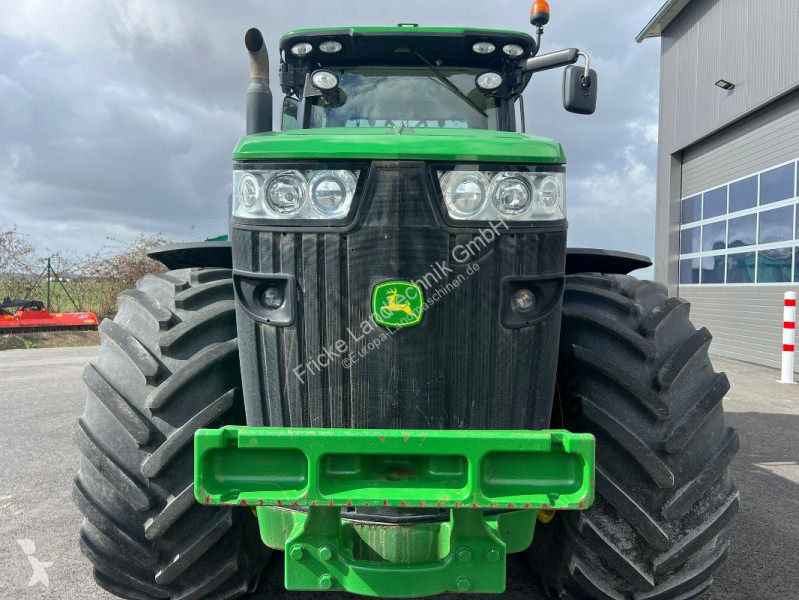 Lantbrukstraktor John Deere 8335R Autopowr