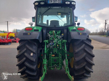 Tracteur agricole John Deere