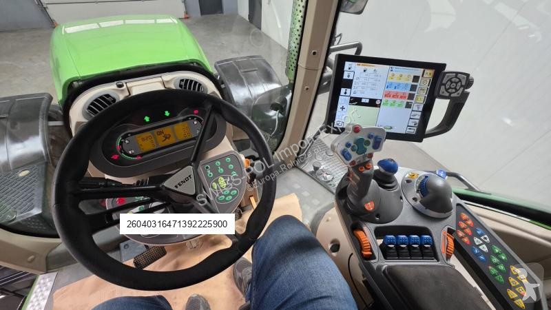 Traktor Fendt 824 ProfiPlus Vario GPS