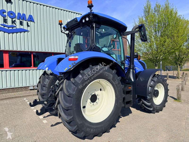 Lantbrukstraktor New Holland T6.145 AC STAGE V...
