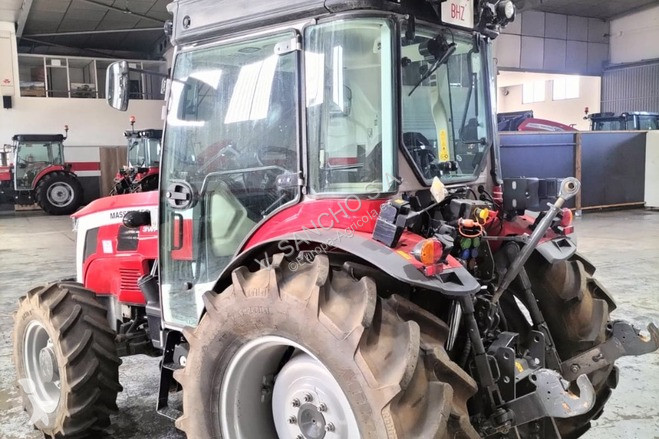 Landbrugstraktor Massey Ferguson 3WF.105