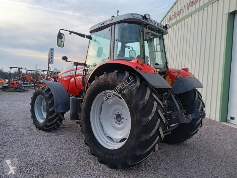 Massey Ferguson  5475 tractor