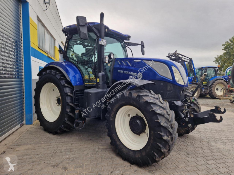 Lantbrukstraktor New Holland  T 7.225...