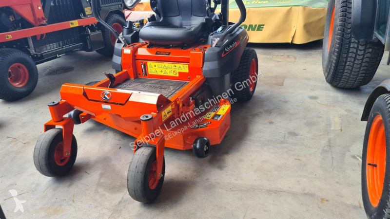 Tractor agrícola Kubota  Z1-421 ZEROTURN-MÄHER...