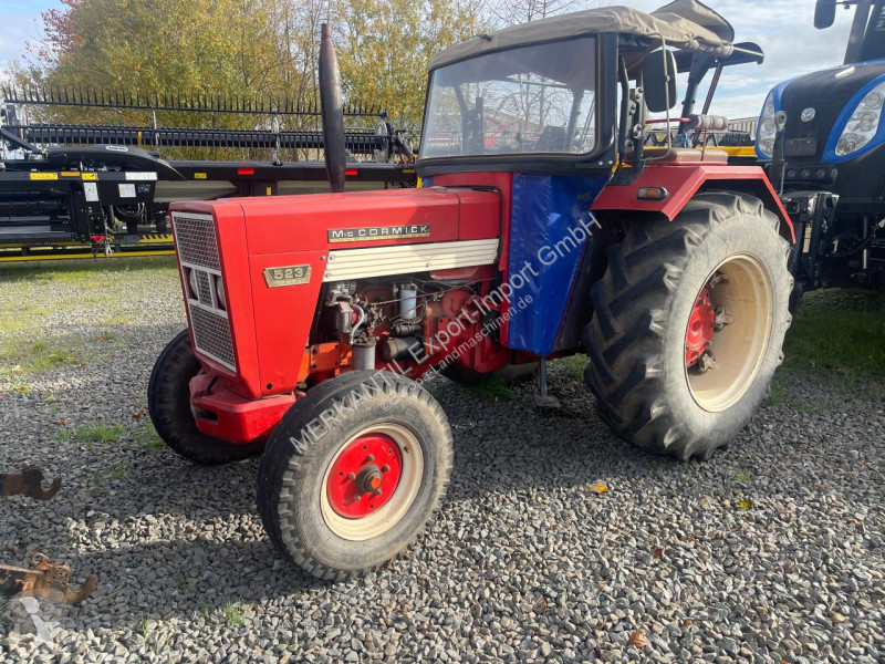 Lantbrukstraktor Mc Cormick  523