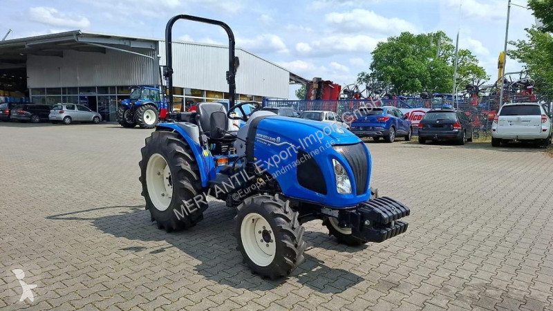 Landbrugstraktor New Holland  Boomer 35 Hydrostat
