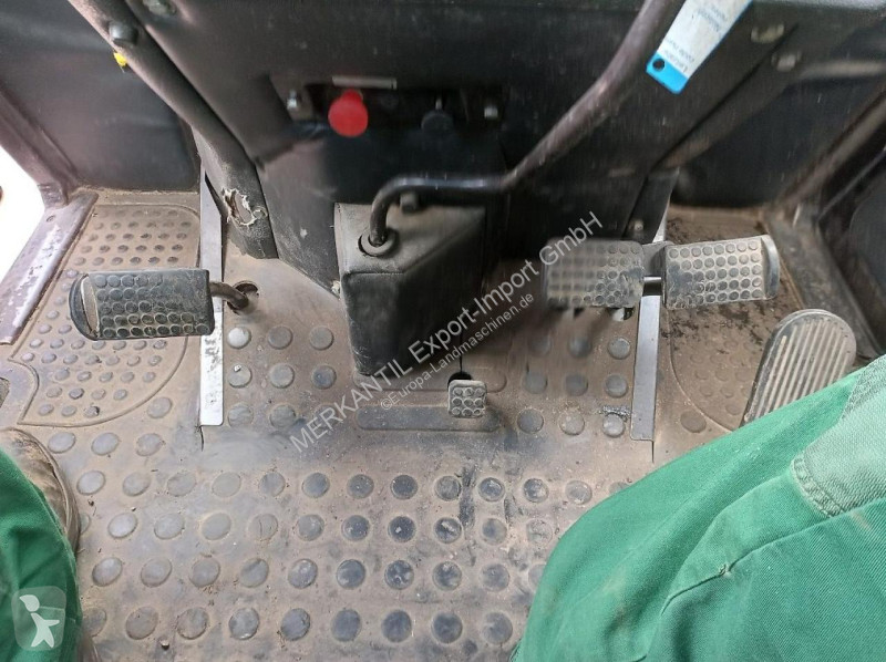 Lantbrukstraktor Belarus  MTS 820