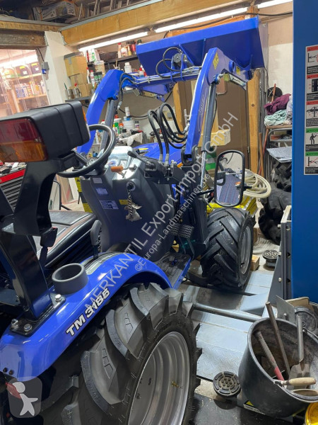 Lantbrukstraktor Iseki  TM 3185 F