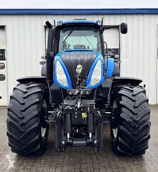 New Holland  T8.360  2750h tractor