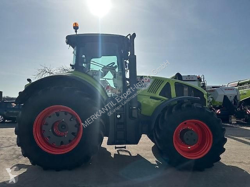 Lantbrukstraktor Claas  Axion 930