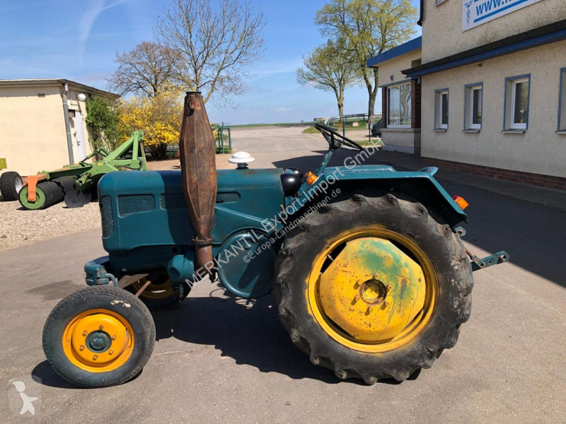 Landbrugstraktor   D3016