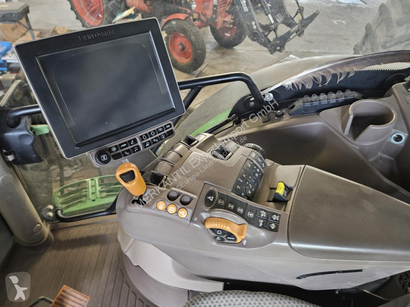 Landbrugstraktor John Deere 6215 R