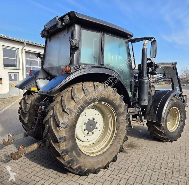 Lantbrukstraktor Valtra  N103