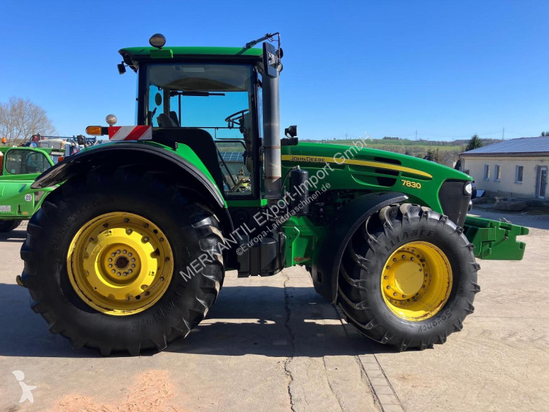 Lantbrukstraktor John Deere  7830 Premium