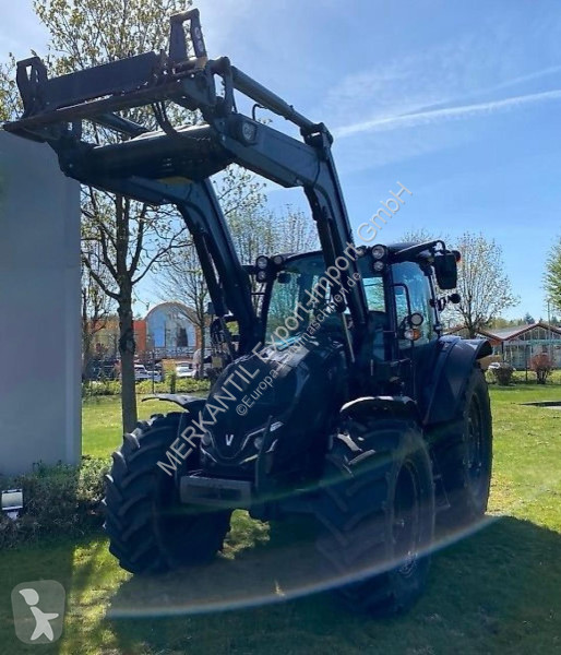 Lantbrukstraktor Valtra  A105 + ALÖ G4S DME...
