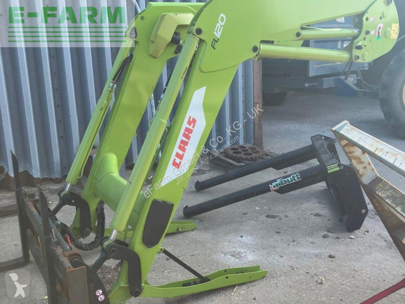 Claas  ARION 650 tractor