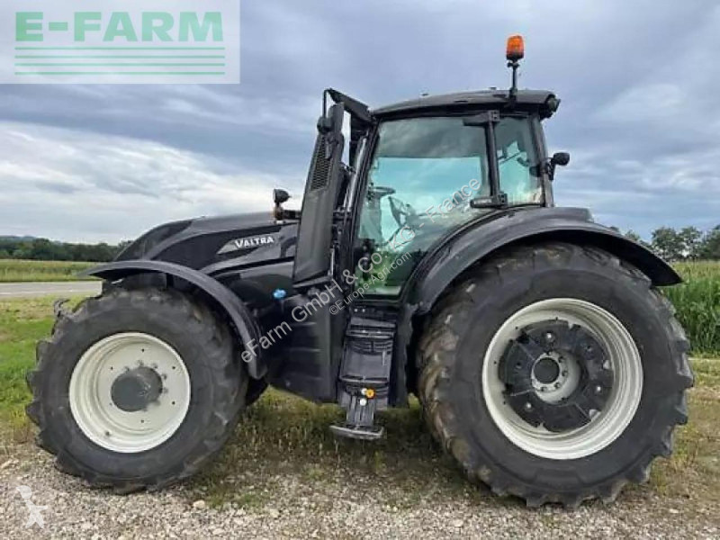 Landbrugstraktor Valtra  t254v