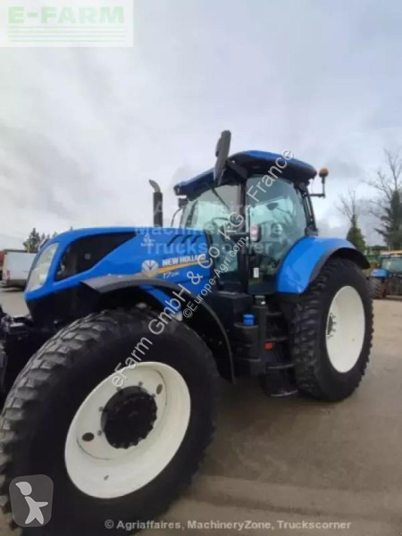 Landbrugstraktor New Holland  t7 230