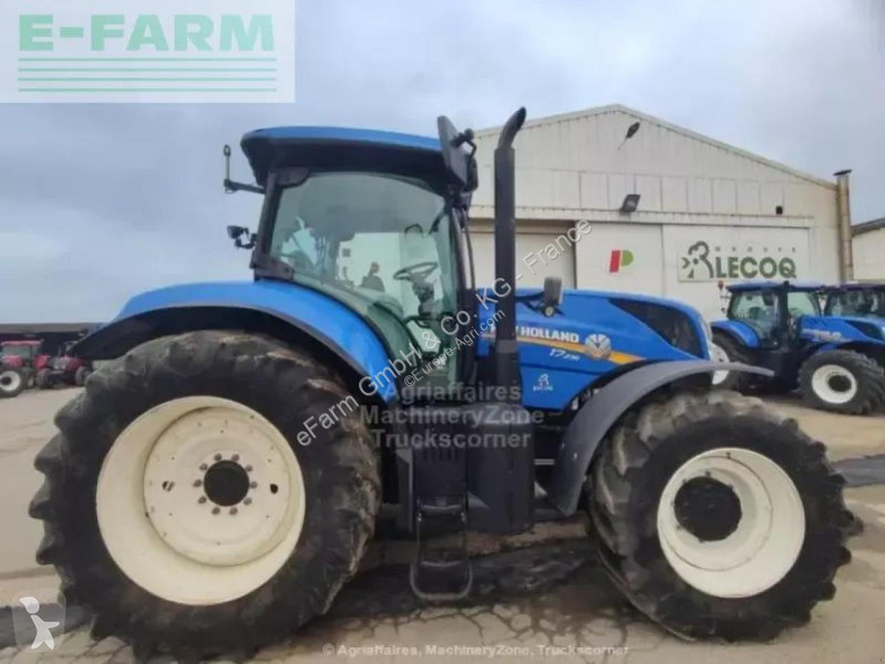 Landbrugstraktor New Holland  t7 230