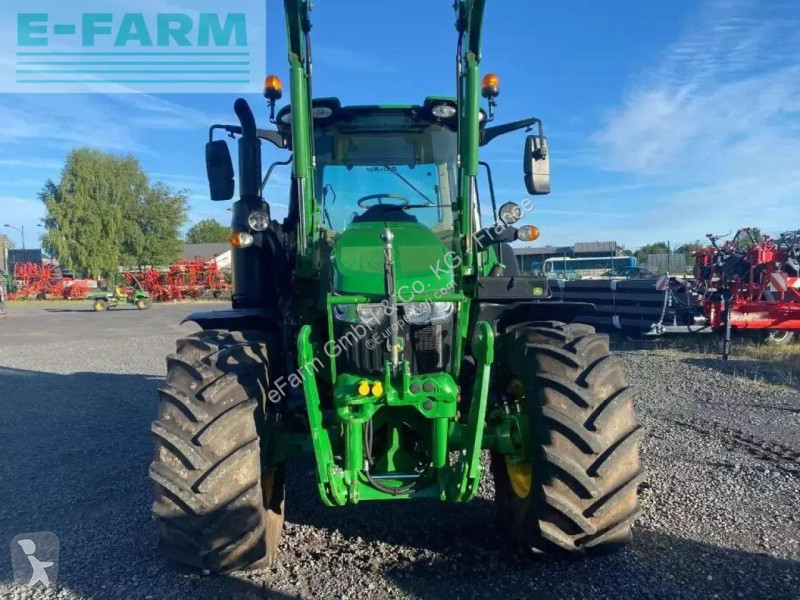 Landbrugstraktor John Deere  6110 m command quad +