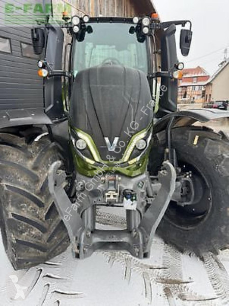 Landbrugstraktor Valtra  t235d