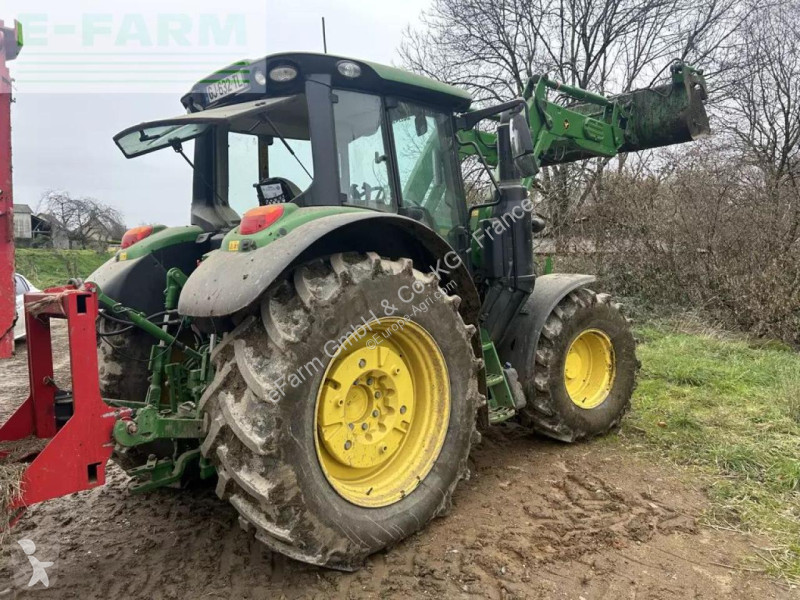 Landbrugstraktor John Deere  6100 m