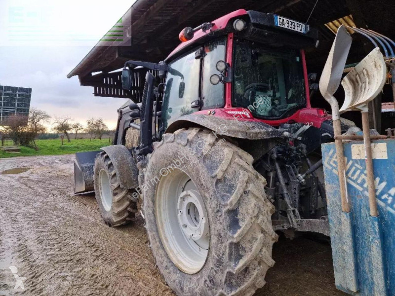 Lantbrukstraktor Valtra  g115