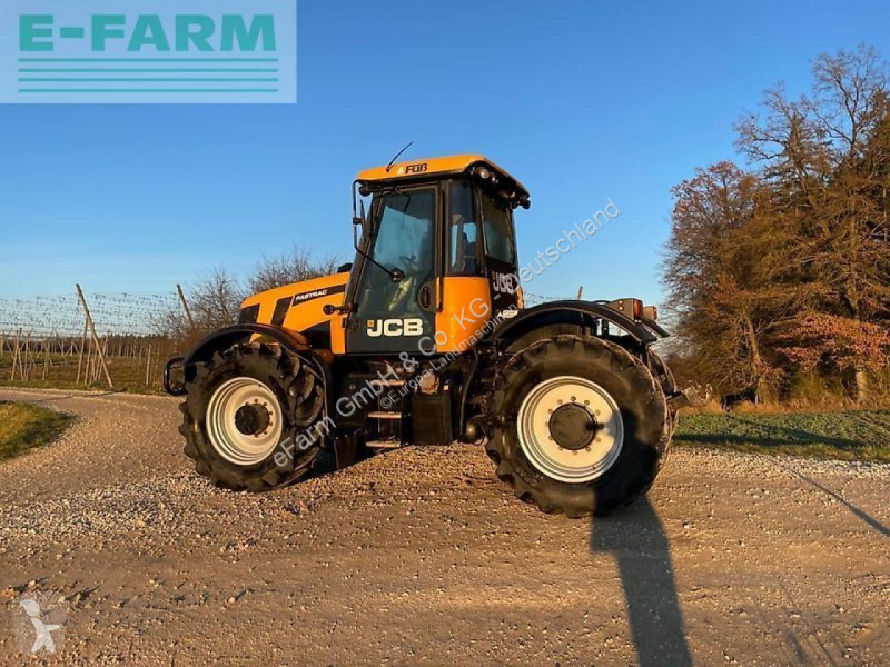 Lantbrukstraktor JCB  fastrac 3200