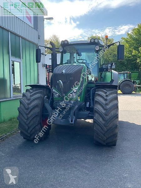 Landbrugstraktor Fendt  828 vario s4