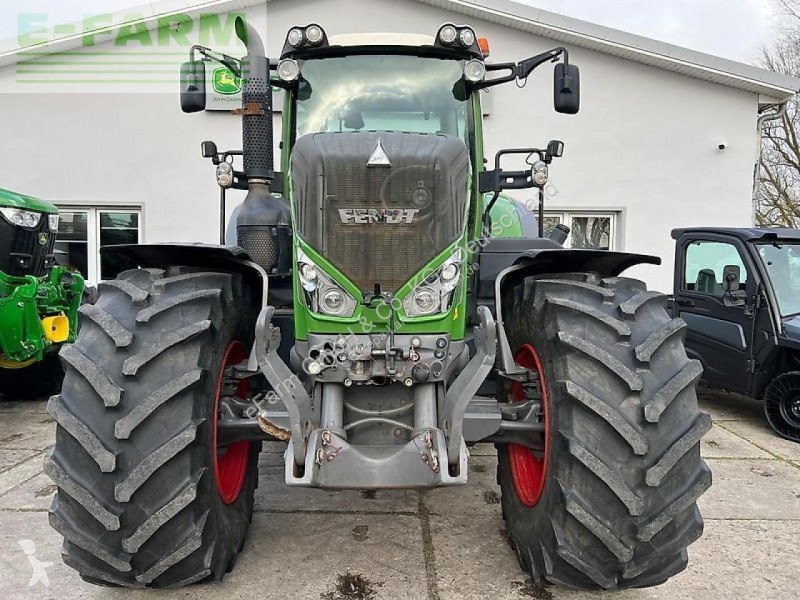 Landbrugstraktor Fendt  826 vario profiplus...