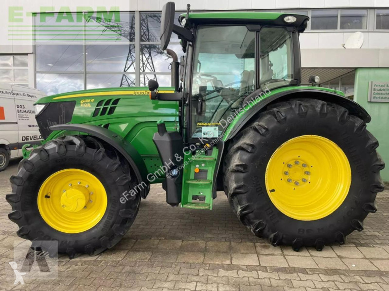 Landbrugstraktor John Deere  6135 r