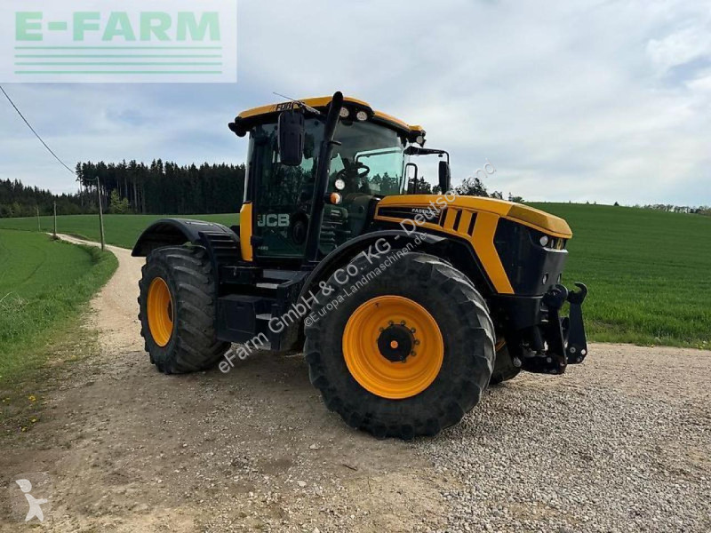 Lantbrukstraktor JCB  fastrac 4220