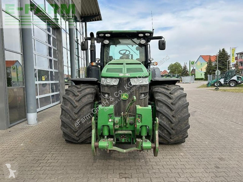 Landbrugstraktor John Deere  8335r