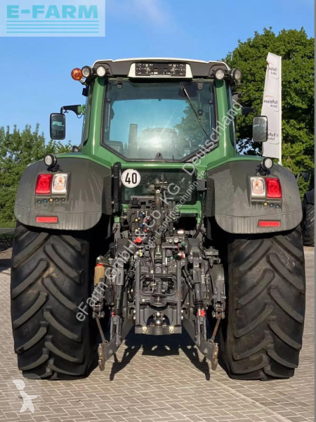 Landbrugstraktor Fendt  828 vario scr