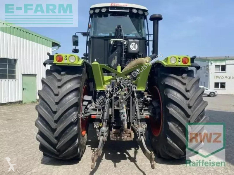 Landbrugstraktor Claas  xerion 3300 trac vc