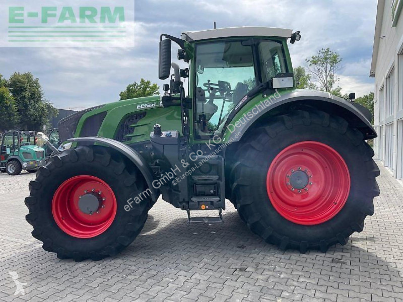 Landbrugstraktor Fendt  828 vario profiplus