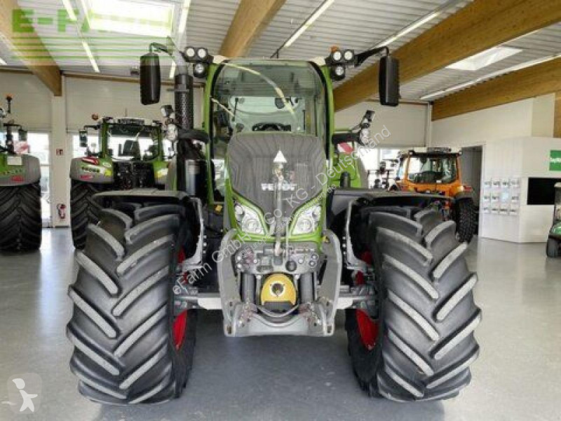 Landbrugstraktor Fendt  724 vario gen6 profi plus