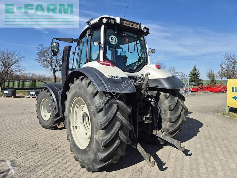 Landbrugstraktor Valtra  t234 v