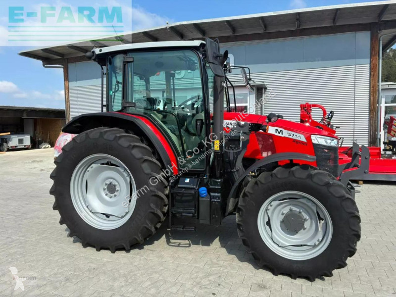 Landbrugstraktor Massey Ferguson  5711 m