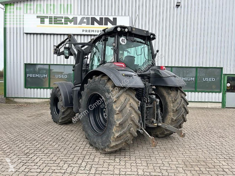 Landbrugstraktor Valtra  t214