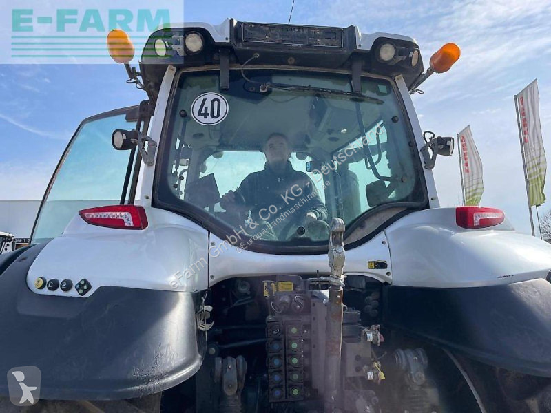 Landbrugstraktor Valtra  t254