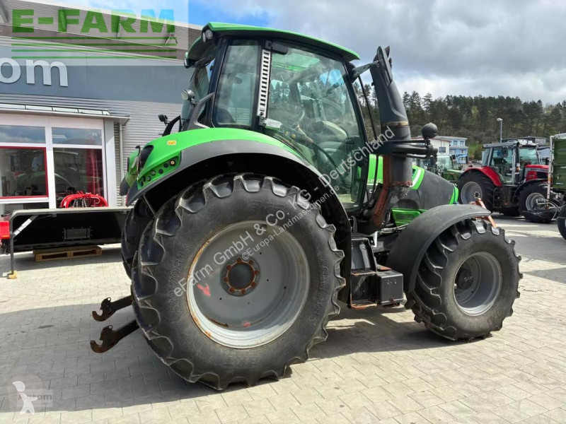 Lantbrukstraktor Deutz-Fahr agrotron