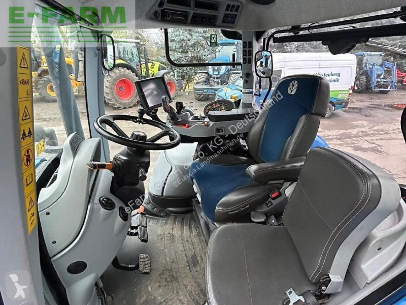 Landbrugstraktor New Holland  t 7.210