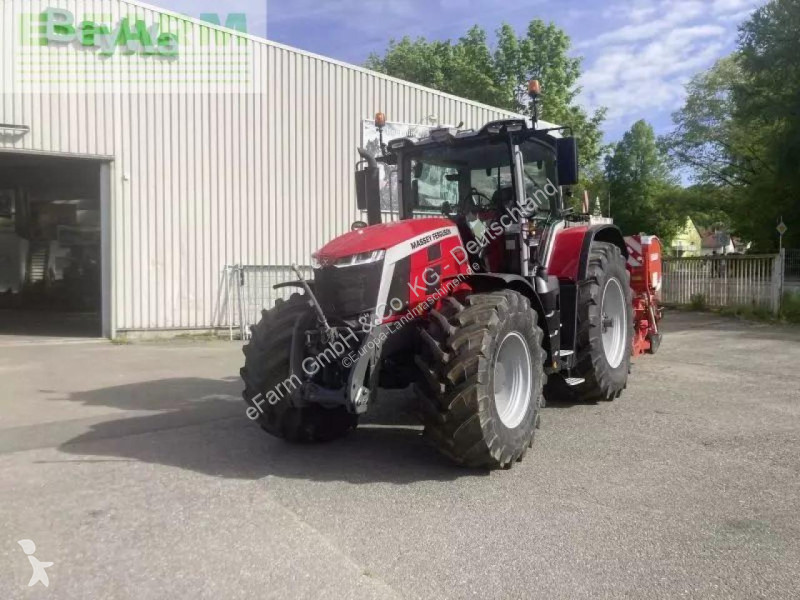 Landbrugstraktor Massey Ferguson  8s.225...